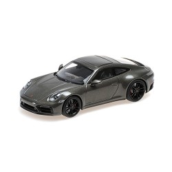 Porsche 911 992 Carrera 4 GTS 2019 Green Metallic Minichamps 410063001