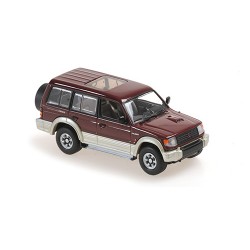 Mitsubishi Pajero LWB 1991 Dark Red Metallic Minichamps 940163470