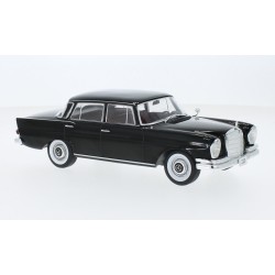 Mercedes 220 W111 1959 Black Whitebox WB124210