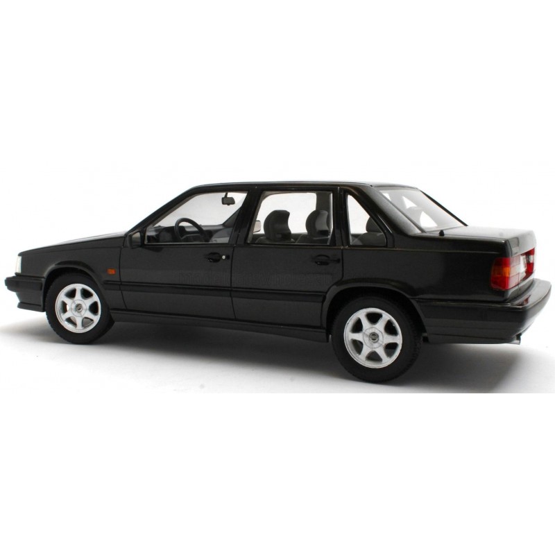 1/18 : La Volvo 850 GLT de 1991 annoncée chez Cult Models
