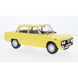 Alfa Romeo Giulia Nuova Super 1974 Light Yellow MCG MCG18334