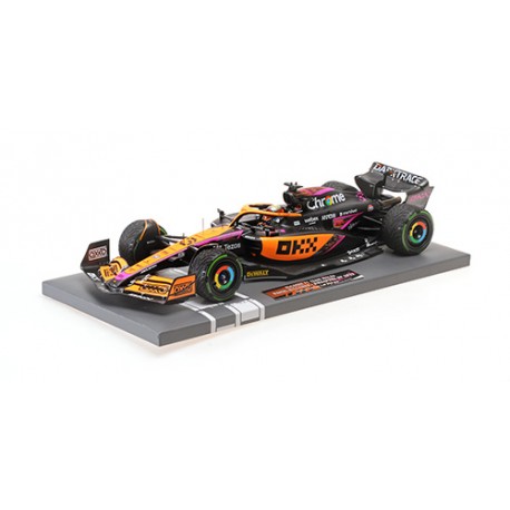 McLaren Mercedes MCL36 3 F1 Singapour 2022 Daniel Ricciardo Minichamps 537223503
