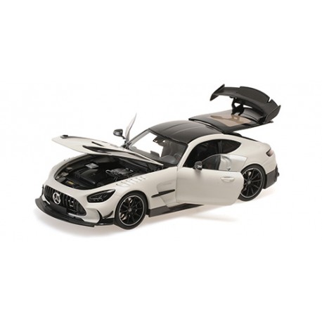 Mercedes AMG GT Black Series 2021 White Met Minichamps 110032020