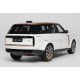 Land Rover&nbsp;Range Rover White LCD Model LCD18017-WH