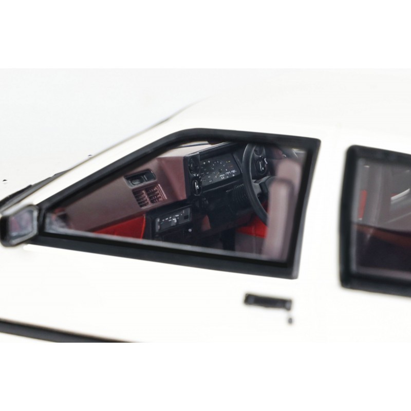 Toyota Sprinter Trueno AE86 1985 Blanche – 1/18 OttOmobile OT444B (Résine)
