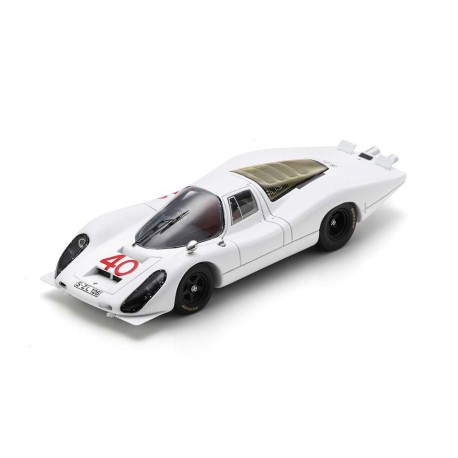 Porsche 907LH 40 Test Day Le Mans 1967 Spark S9240