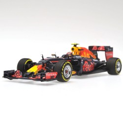 Red Bull Renault RB12 F1 2016 Daniil Kvyat Minichamps 417160026
