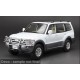 Mitsubishi Pajero V73 White Sunstar SUN5833