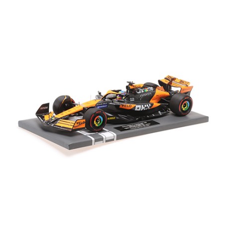 McLaren Mercedes MCL38 81 Oscar Piastri F1 2024 Minichamps 537241981