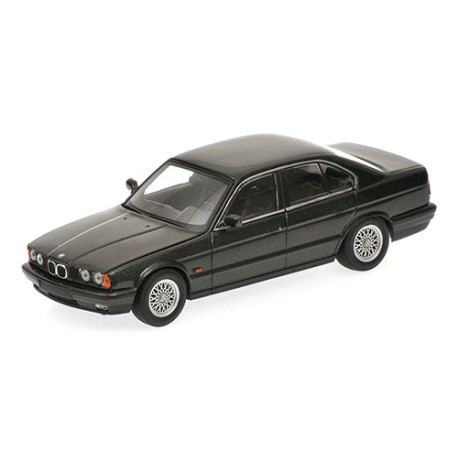 BMW 5-Series E34 1988 Dark Blue Metallic Minichamps 870025100