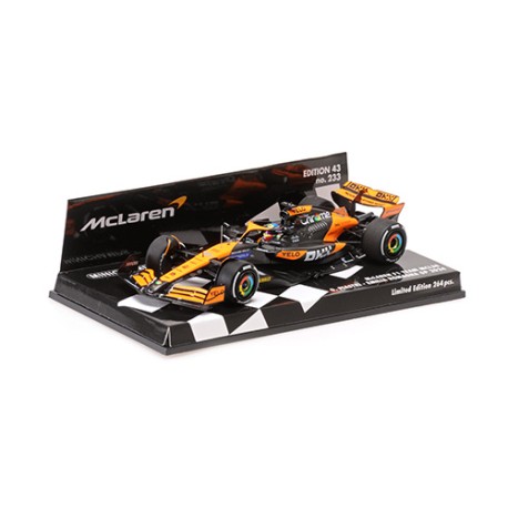 McLaren Mercedes MCL38 81 Oscar Piastri F1 2024 Minichamps 537244481