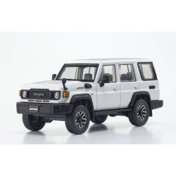 Toyota Land Cruiser 70 2024 White Kyosho 03928W