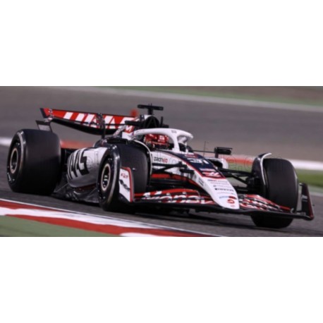 Haas Ferrari VF-25 31 Esteban Ocon F1 Canada 2025 Minichamps 417251031