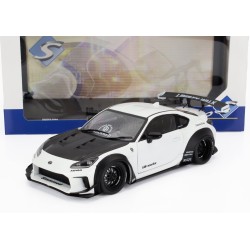 Toyota GR86 LBWK Body Kit Coupe 2024 White Pearl Black Solido S1813602