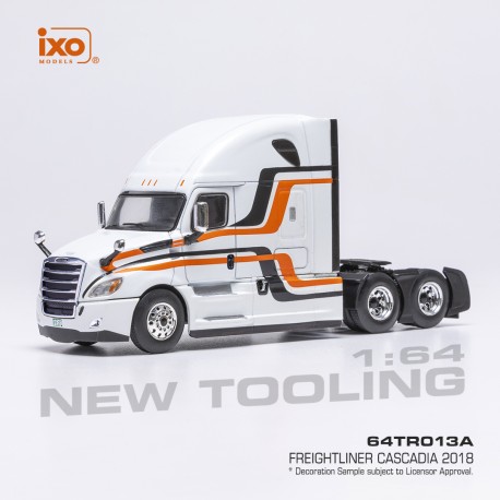 Freightliner Cascadia 2018 White IXO 64TR013A