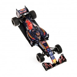 Toro Rosso Ferrari STR11 F1 2016 Daniil Kvyat Minichamps 417160126