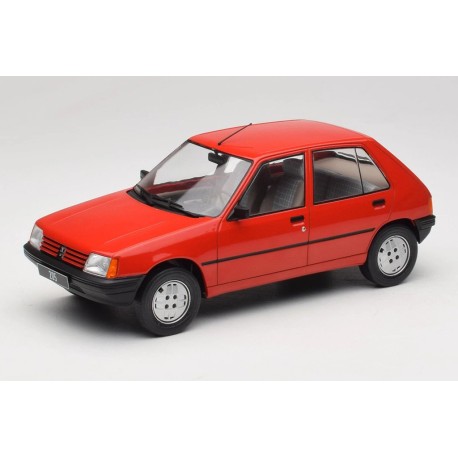 Peugeot 205 1984 Red MCG MCG18492