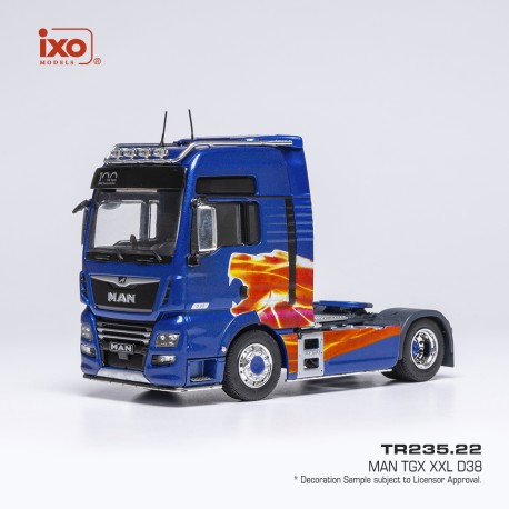 MAN TGX XXL 2020 Blue decorated IXO TR235