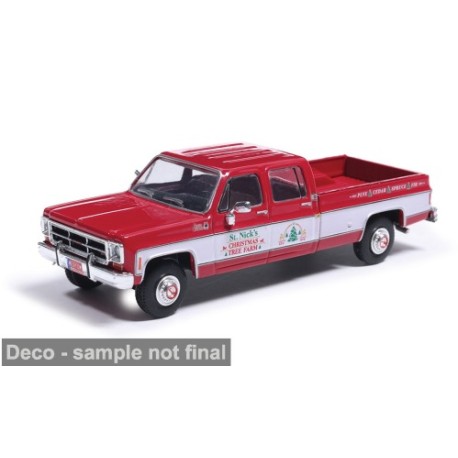 GMC Sierra Grande 2500 Christmas Exclusive 1976 red white IXO IA64020