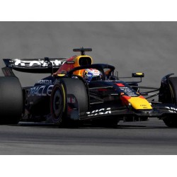 Red Bull RB21 1 Max Verstappen F1 Winner USA Austin 2025 Spark 18S1113