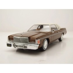 Dodge Royal Monaco Coupe 1977 Brown Beige Whitebox WB124261