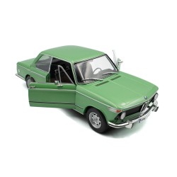 BMW 1602 Taiga 1971 Green Solido S1808604