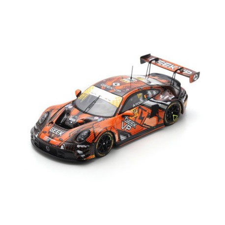 Porsche 911 992 GT3 R 911 4th FIA GT World Cup Macau Alessio Picariello 2024 Spark SA291