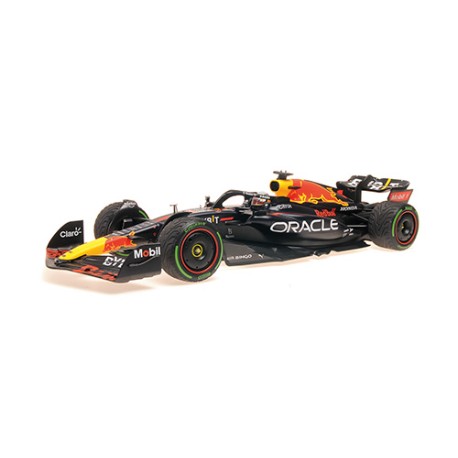 Red Bull RB18 1 Max Verstappen F1 World Champion Japon 2022 Minichamps 127221801
