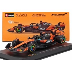 McLaren Mercedes MCL39 with driver and showcase 81 Oscar Piastri F1 2025 Bburago BU38249-P