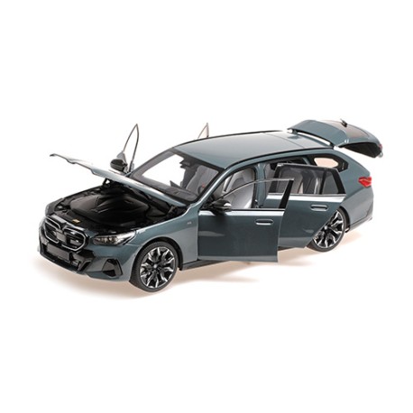 BMW I5 M60 Touring 2024 Green Metallic Minichamps 110023600