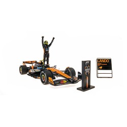 McLaren Mercedes MCL39 4 Lando Norris F1 World Champion Abu Dhabi 2025 Minichamps 537254104