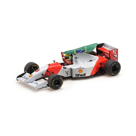 McLaren Ford MP4/8 Dirty version with flag Ayrton Senna F1 Winner Australie 1993 Minichamps 540933308