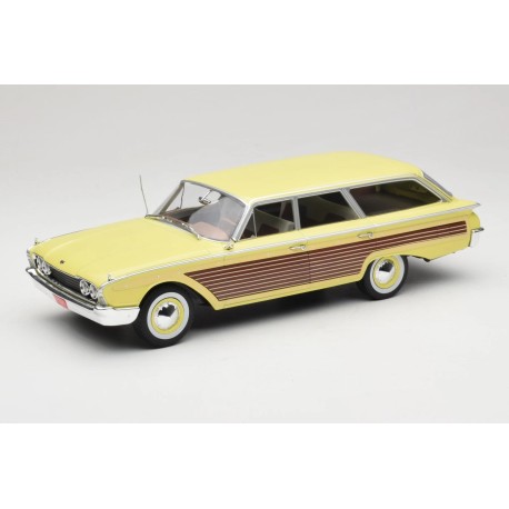 Ford LTD Country Squire 1960 Light Yellow MCG MCG18048