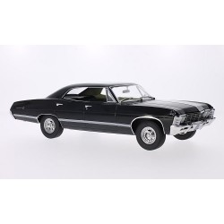 Chevrolet Impala 1967 Black MCG MCG181006
