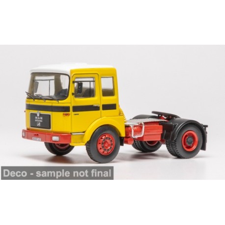 MAN F7 1970 Yellow Red IXO TR259