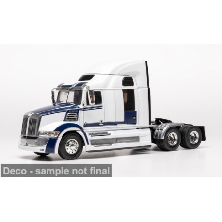 Western Star 5700 EX 2016 White Dark Blue IXO TR260