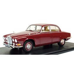 Jaguar 420 1967 Red Cult Models CML289-1