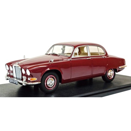 Jaguar 420 1967 Red Cult Models CML289-1