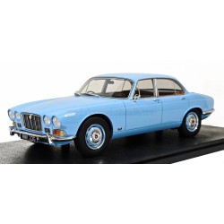 Jaguar XJ6 4.2L MKI 1968 Light Blue Cult Models CML332-1