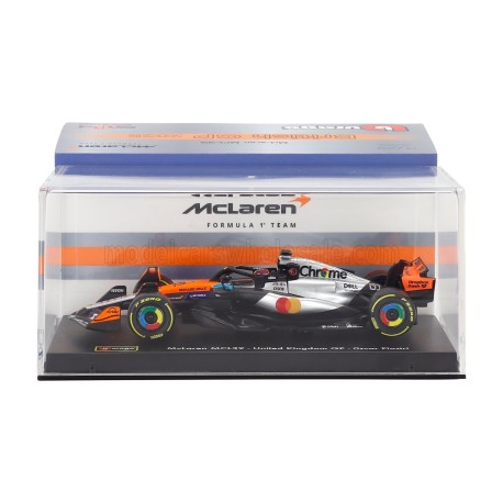 McLaren Mercedes MCL39 with driver and showcase 81 Oscar Piastri F1 2nd Angleterre 2025 Bburago BU38249-SIL-81