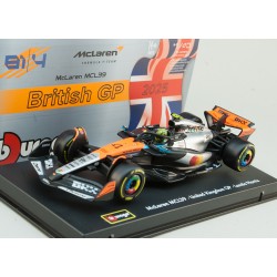 McLaren Mercedes MCL39 with driver and showcase 4 Lando Norris F1 Winner Angleterre 2025 Bburago BU38249-SIL-4