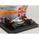 McLaren Mercedes MCL39 with driver and showcase 4 Lando Norris F1 Winner Angleterre 2025 Bburago BU38249-SIL-4