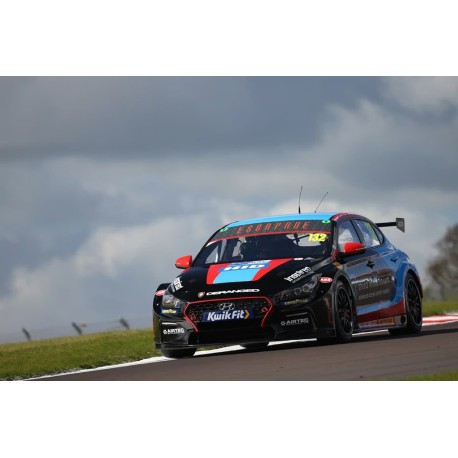 Hyundai i30N Fastback 132 BTCC James Dorlin 2026 Spark UK063