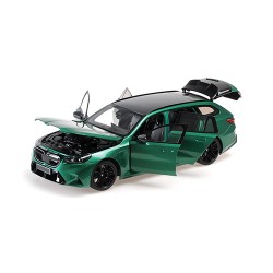 BMW M5 Touring 2024 Green Metallic Minichamps 110023902