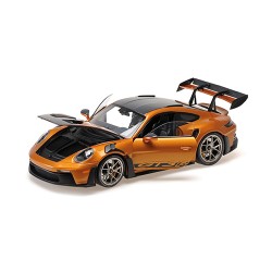 Porsche 911 992 GT3 RS 2023 Gold Minichamps 110062045