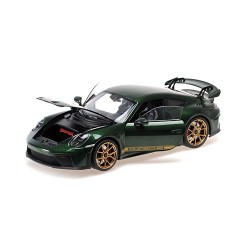 Porsche 911 992.2 GT3 2025 Green Metallic Minichamps 110064202