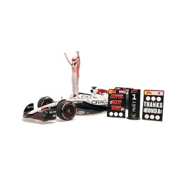 Red Bull RB21 1 Max Verstappen F1 Winner Japon 2025 Minichamps 127250301