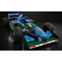 Benetton Ford B194 5 Michael Schumacher F1 Winner Brésil 1994 with pilot figure GP Replicas GP200BWD