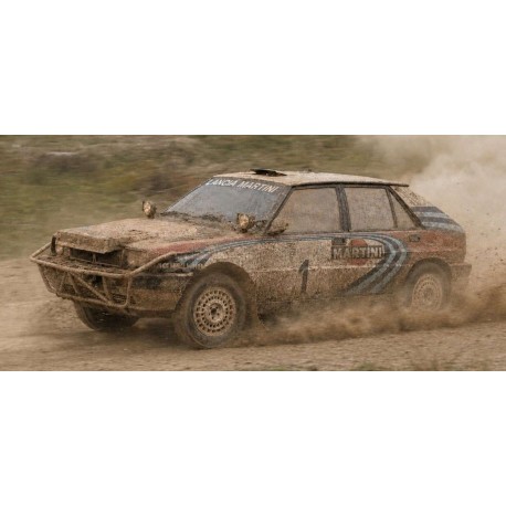 Lancia Delta HF Integrale 16V 1 3rd Rallye Safari Kenya 1991 Jorge Recalde - Martin Christie Night Version Top Marques TOP165B