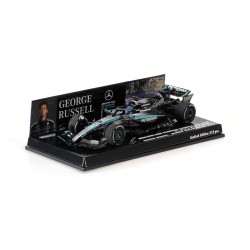 Mercedes AMG W16 63 George Russell F1 Winner Singapour 2025 Minichamps 417251863